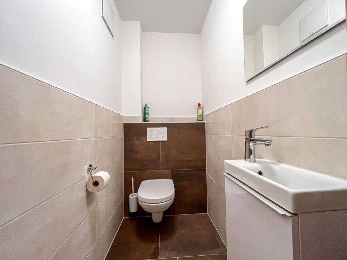 Apartment Apart Edi By Interhome Langenfeld Bagian luar foto